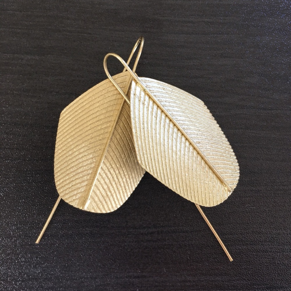 Gold leaf earrings